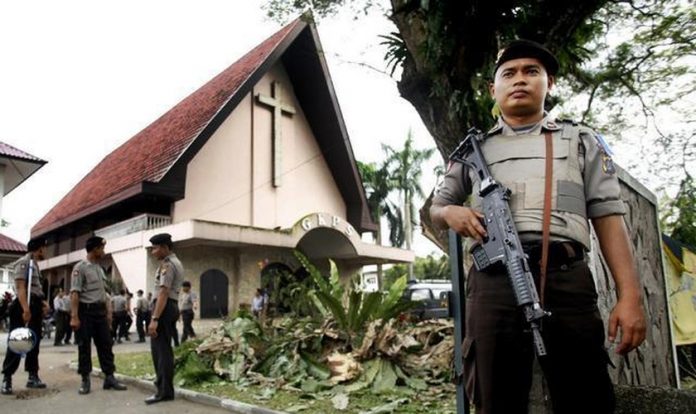3618400783-igreja-fechada-na-indonesia