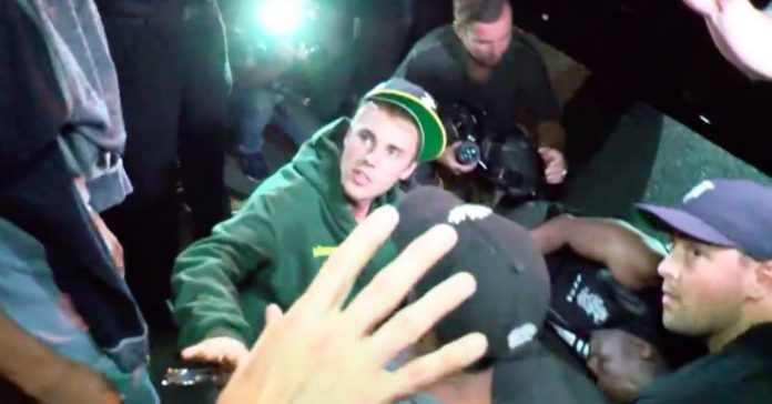Bieberthoughtfullaskingpaparazzitostfu