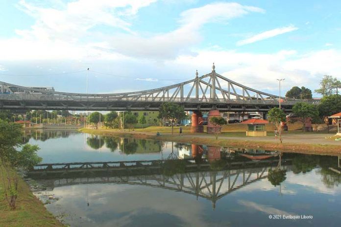 Rio Negro supera 1953 e 2009 e já tem segunda maior enchente